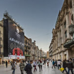 🔍🔵 Barcelona Fuera de Juego: Descubre los secretos de la Ciudad Condal ⚽